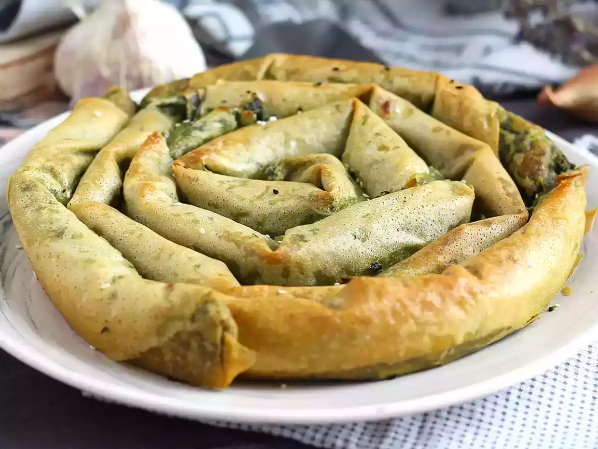Börek, delicatesa turceasca cu spanac - poza 3