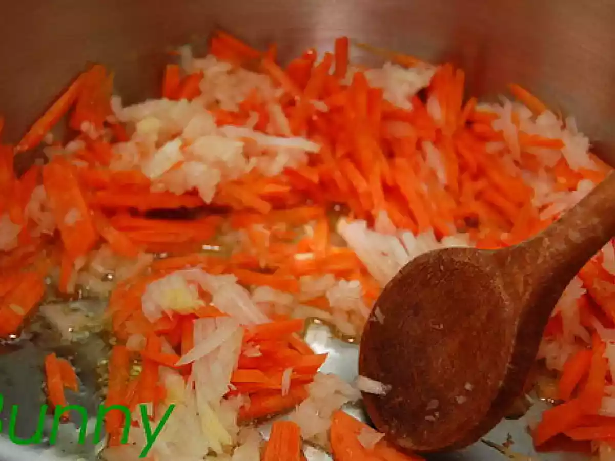 Bors cu afumatura si cartofi - poza 2