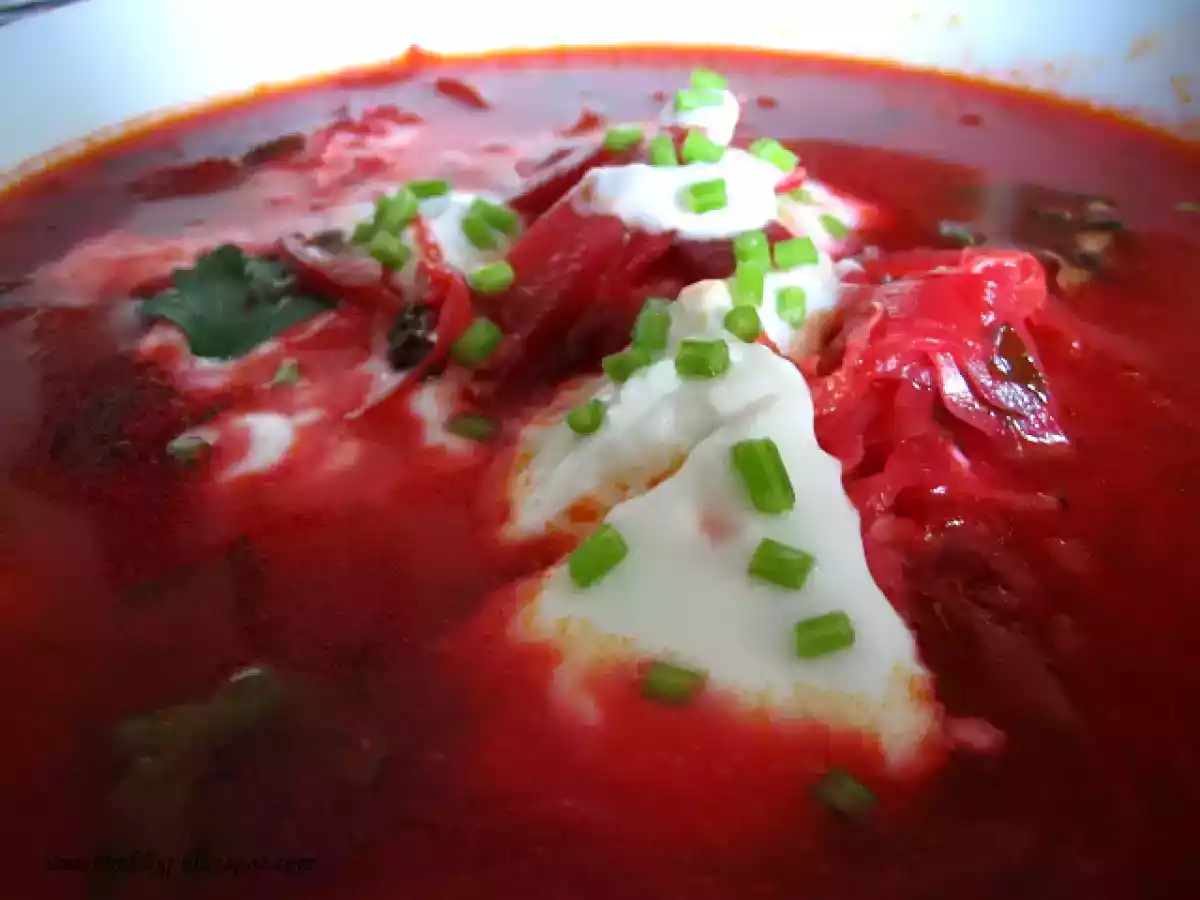 BORS RUSESC CU SMANTANA