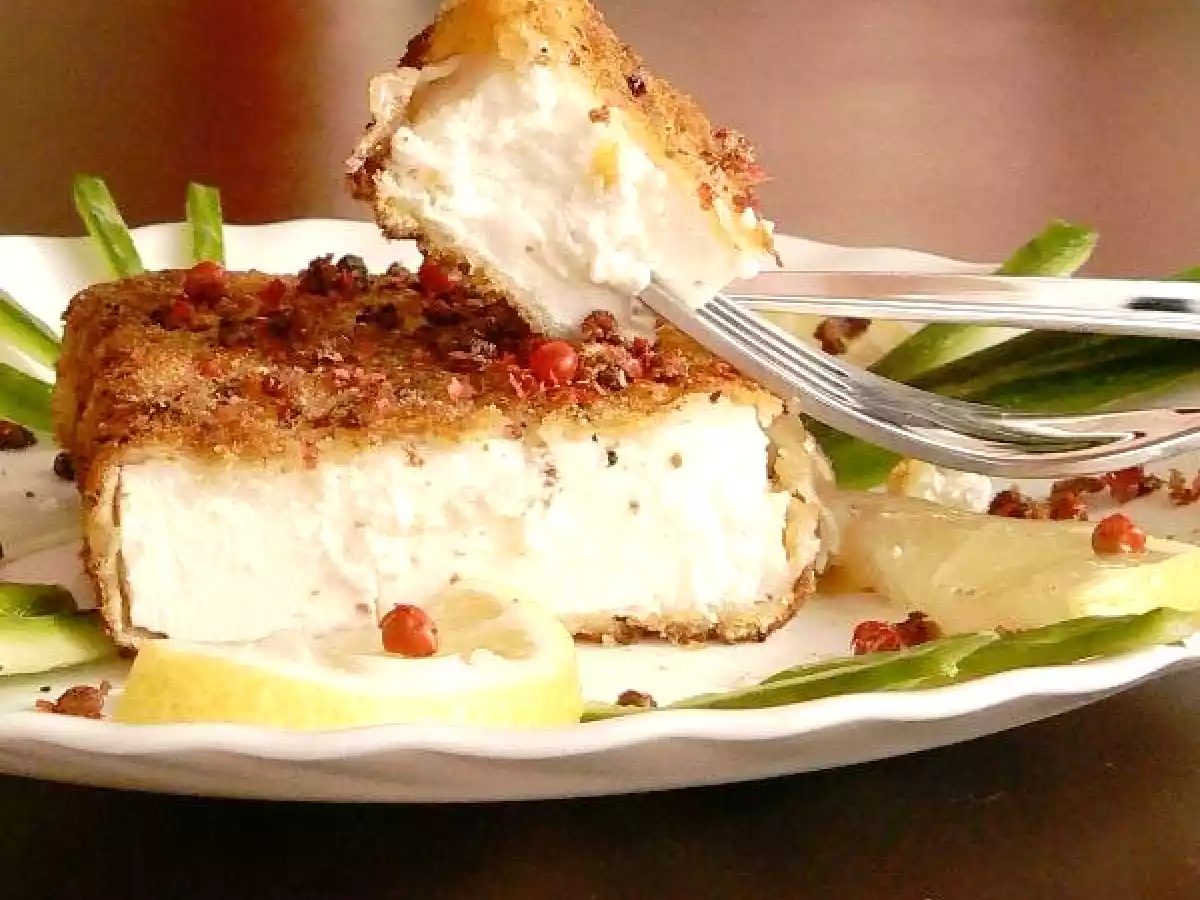 Branza Feta in crusta picanta - poza 2