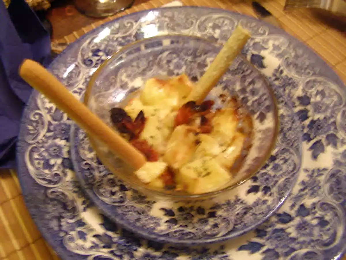 Brie cu rosii uscate, la cuptor