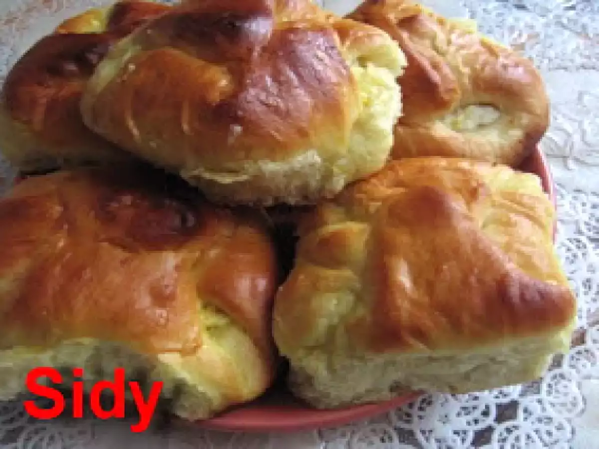 Brinzoaice (din aluat pentru cozonac) - poza 2