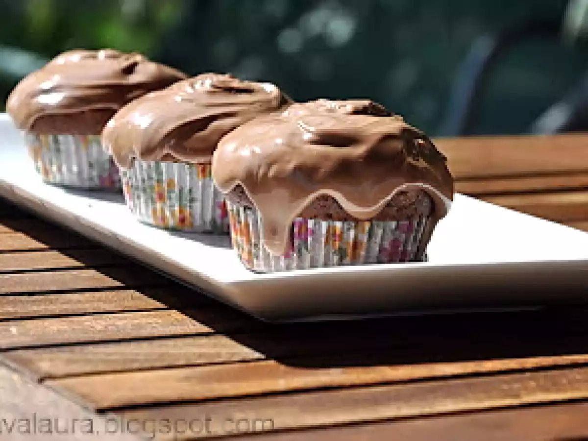 Briose cu ciocolata - poza 4