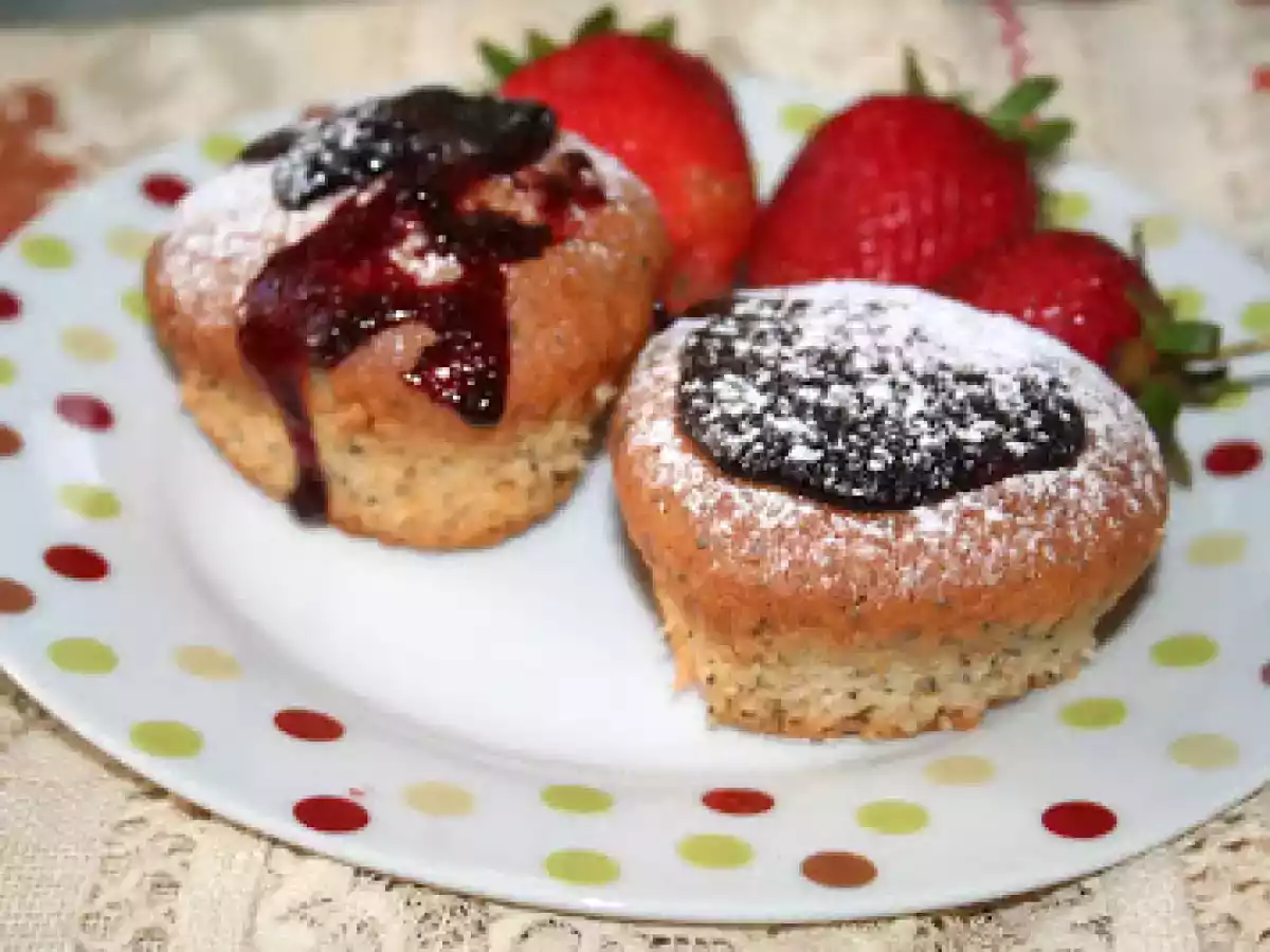 Briose cu fructe de padure - poza 2