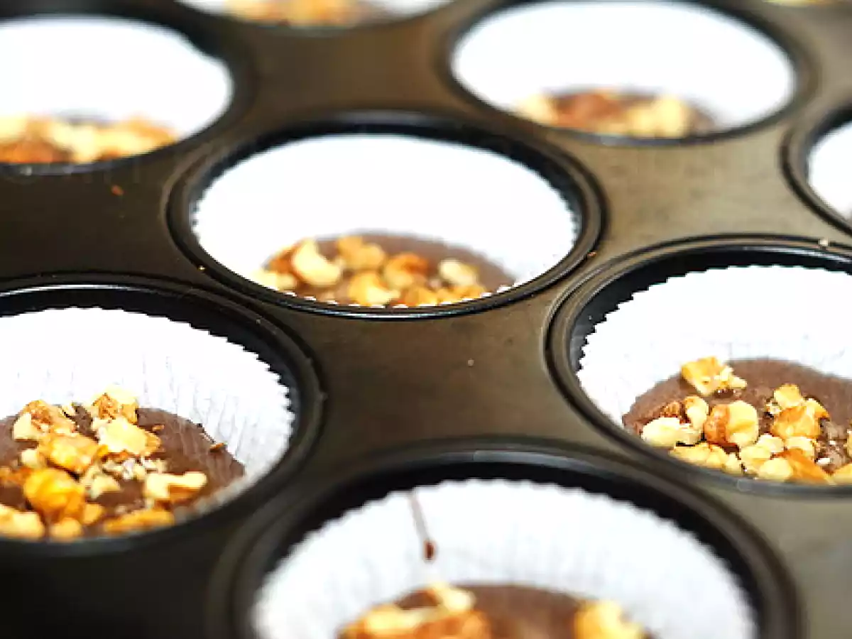 BRIOSE CU NUCI SI GHIMBIR - poza 3