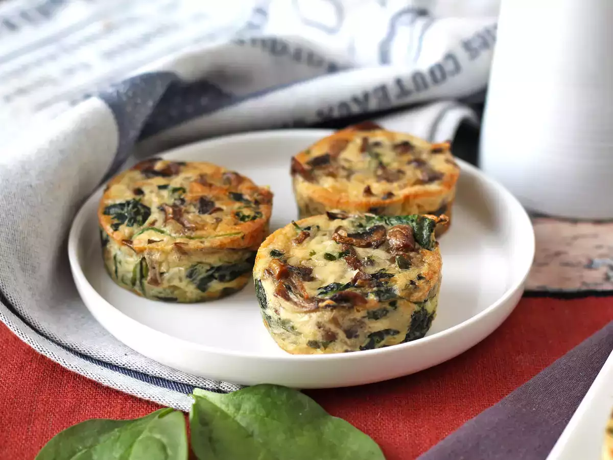 Brioșe cu spanac și ciuperci - poza 4