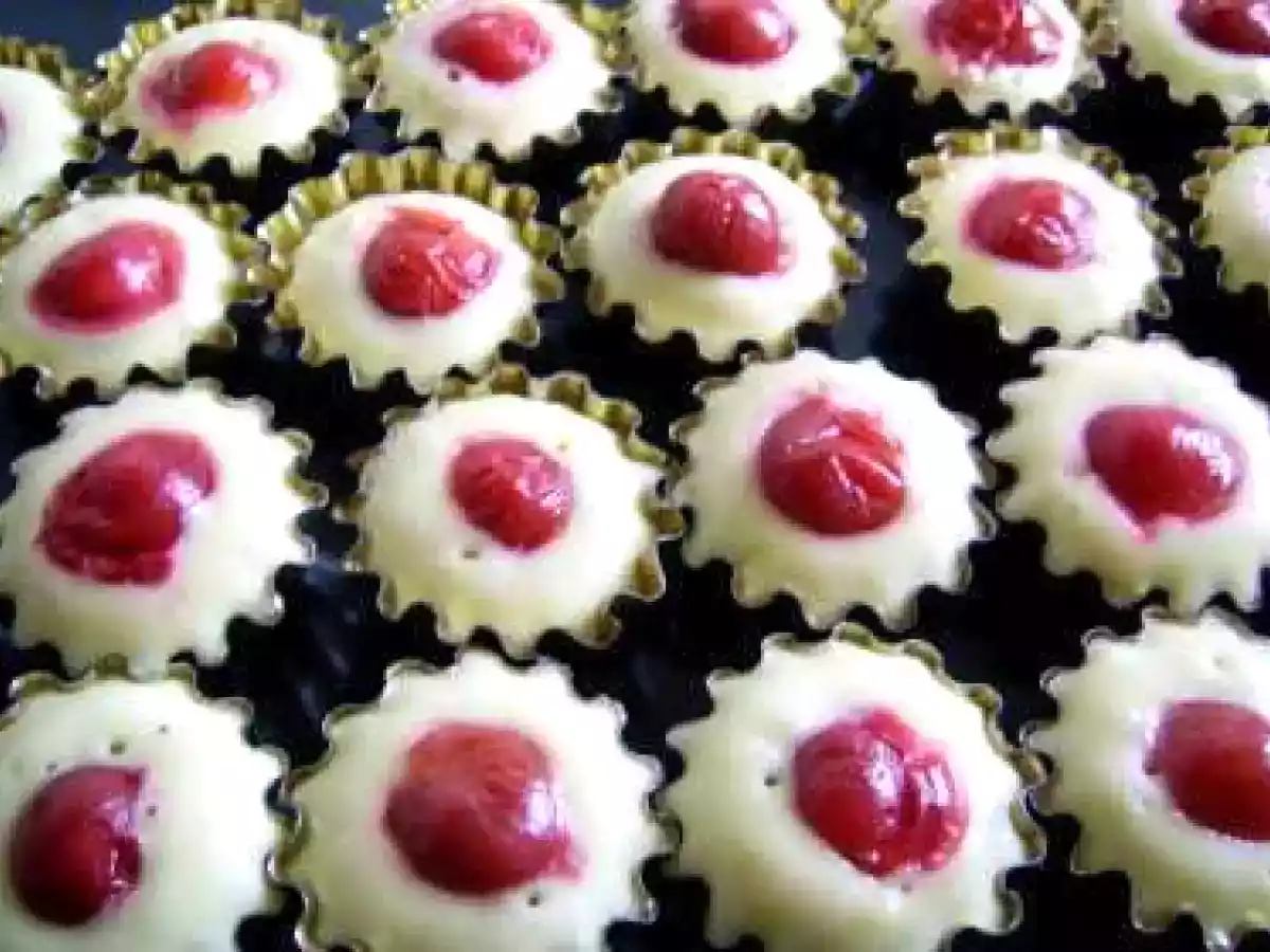 Briose cu visine - poza 3