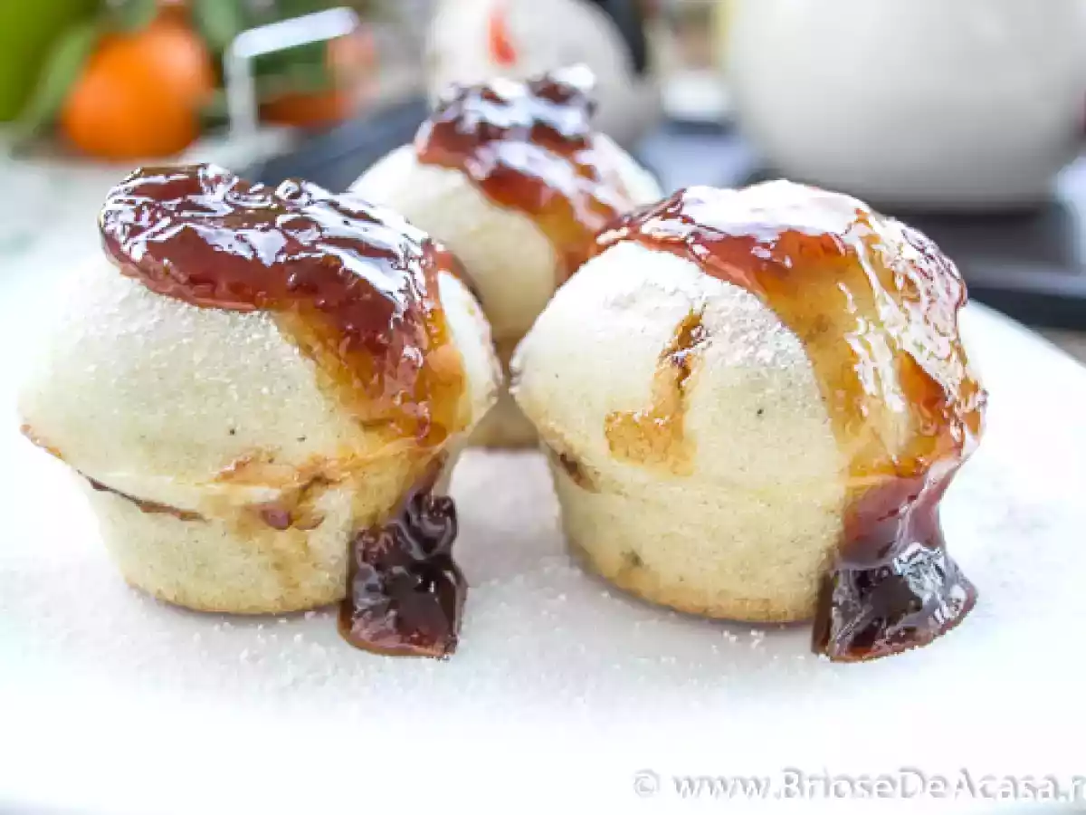 Briose de Post cu Dulceata de Prune - poza 2