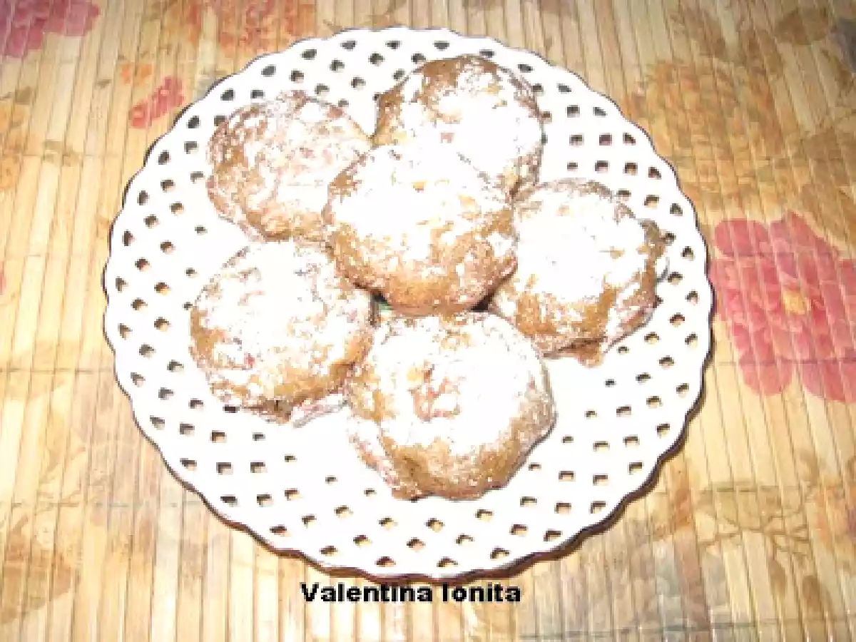 Briose de post cu fructe si scortisoara - poza 2