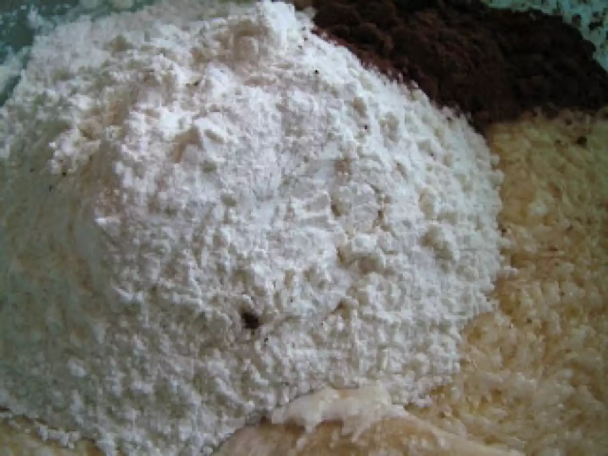 BRIOSE NEGRESE - poza 4