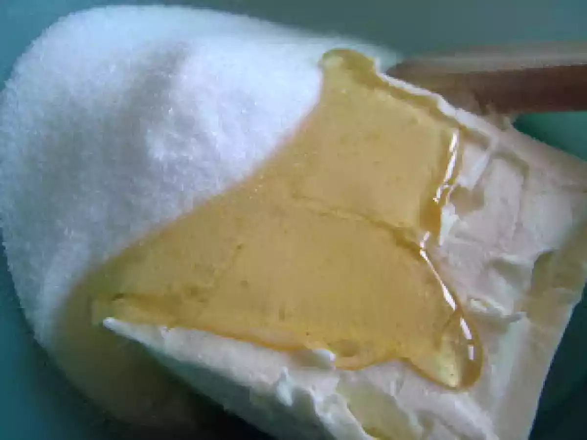 BRIOSE NEGRESE - poza 6