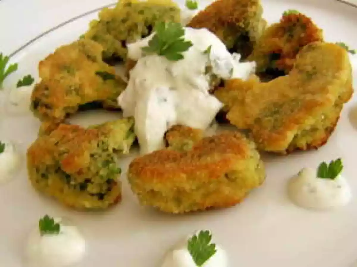 Broccoli pane cu sos de smantana