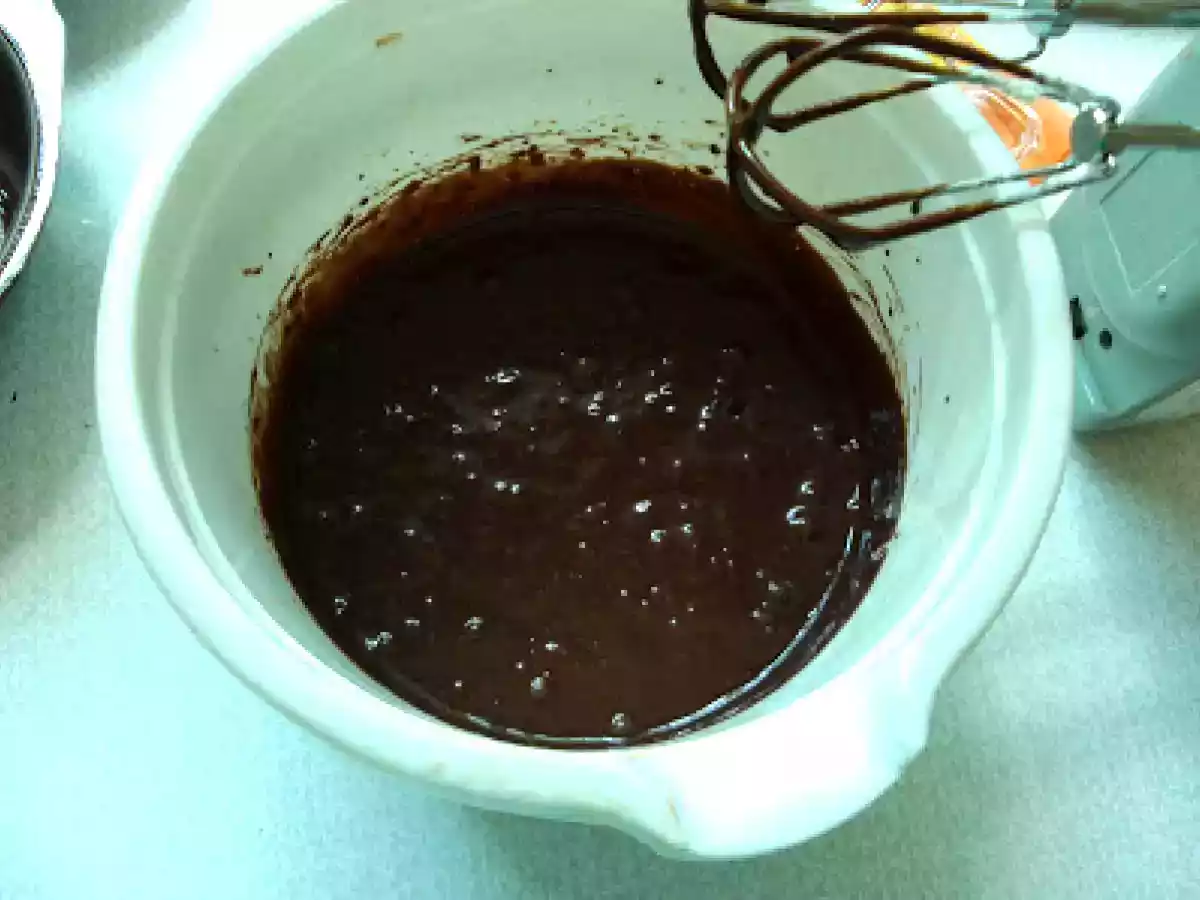 Brownie cu branza si visine - poza 7