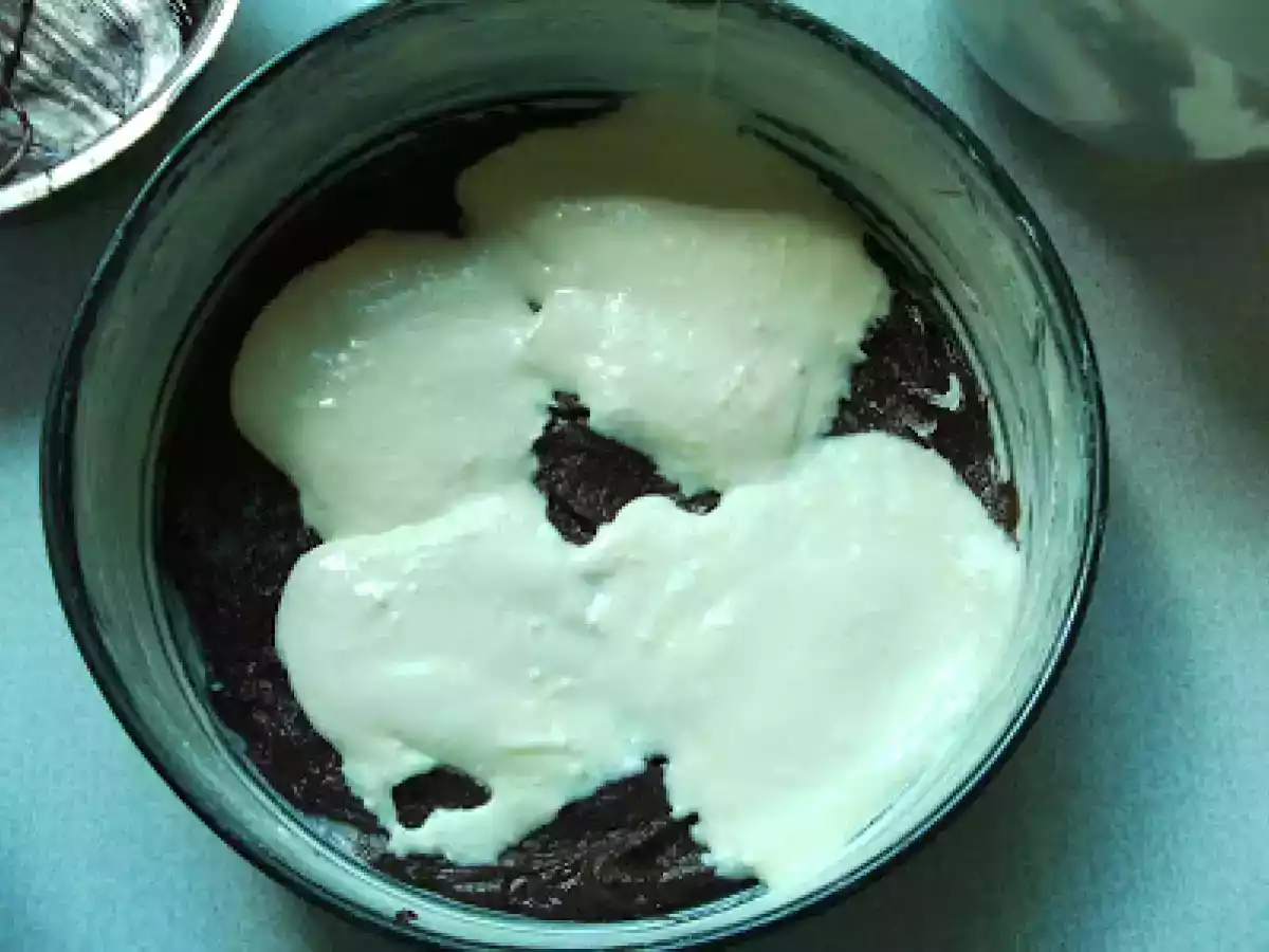 Brownie cu branza si visine - poza 11