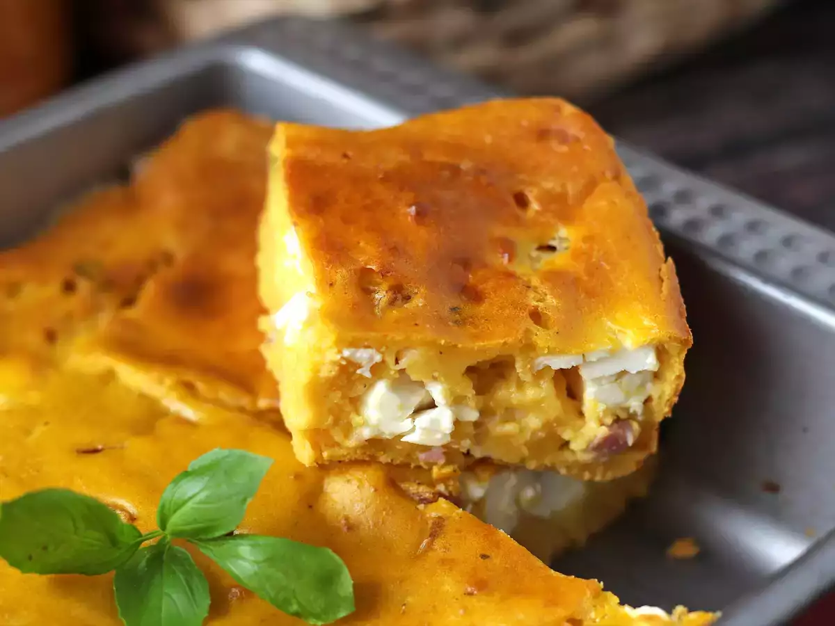 Brownie savuros cu șuncă, feta și supă de dovleac - poza 3