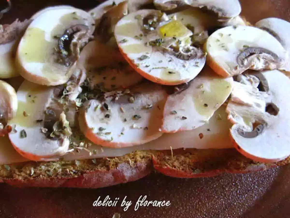 BRUSCHETA cu ciuperci - poza 2