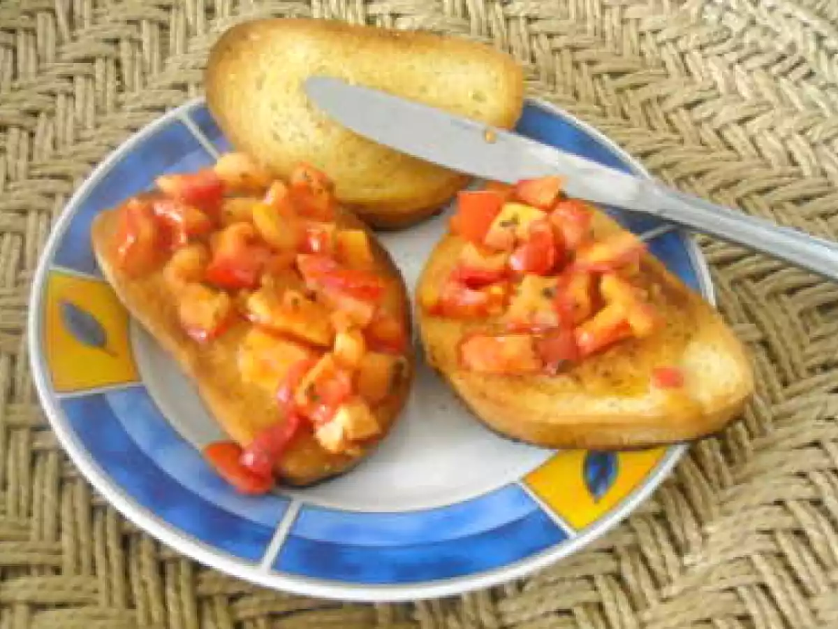 Bruschete cu rosii si busuioc - poza 3