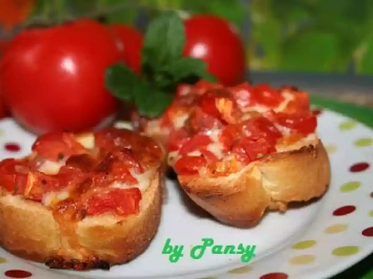 Bruschette cu rosii si mozzarella