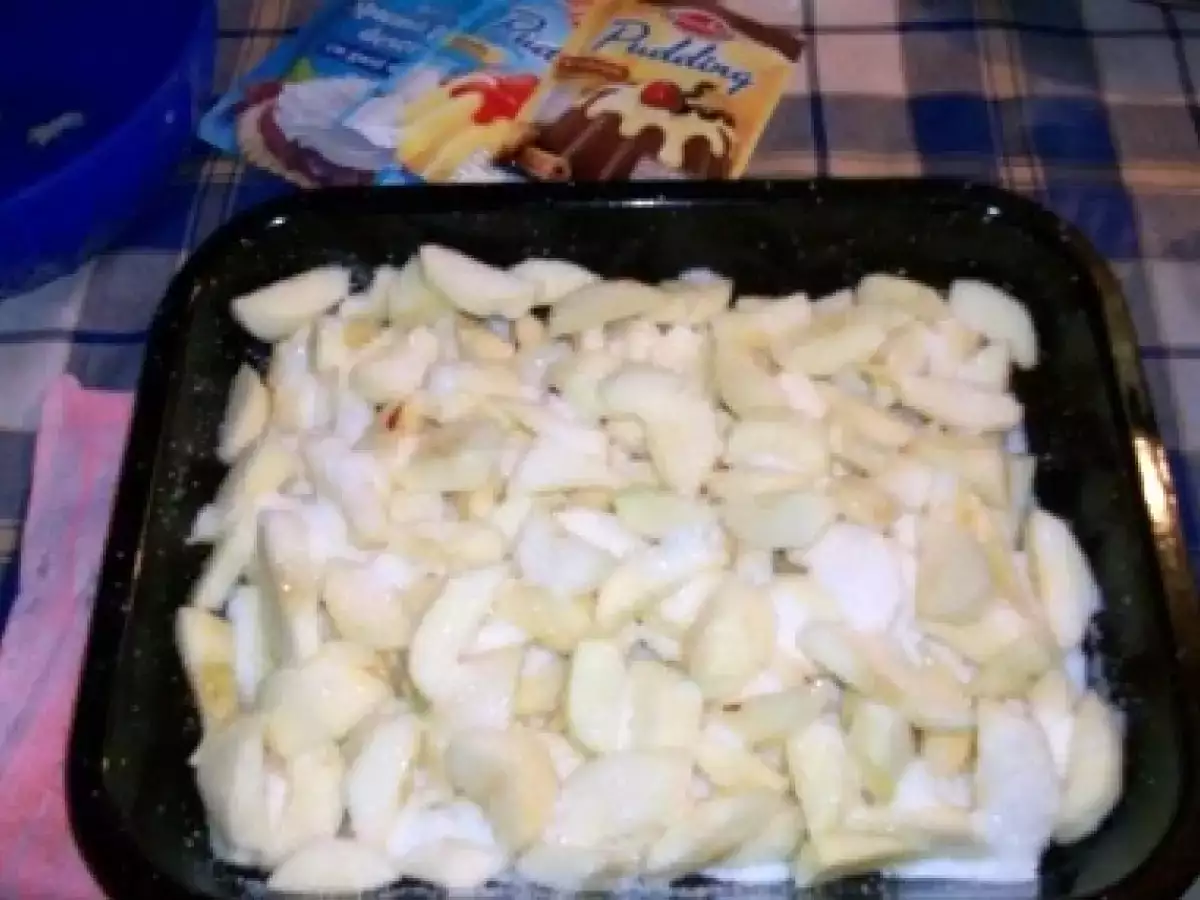 Budinca cu mere la cuptor - poza 4