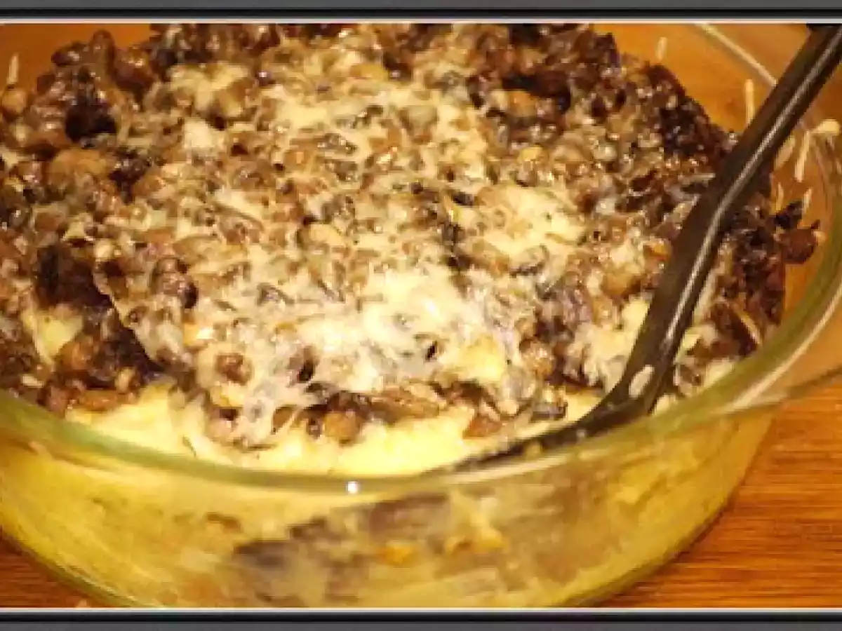 Budinca de cartofi cu ciuperci