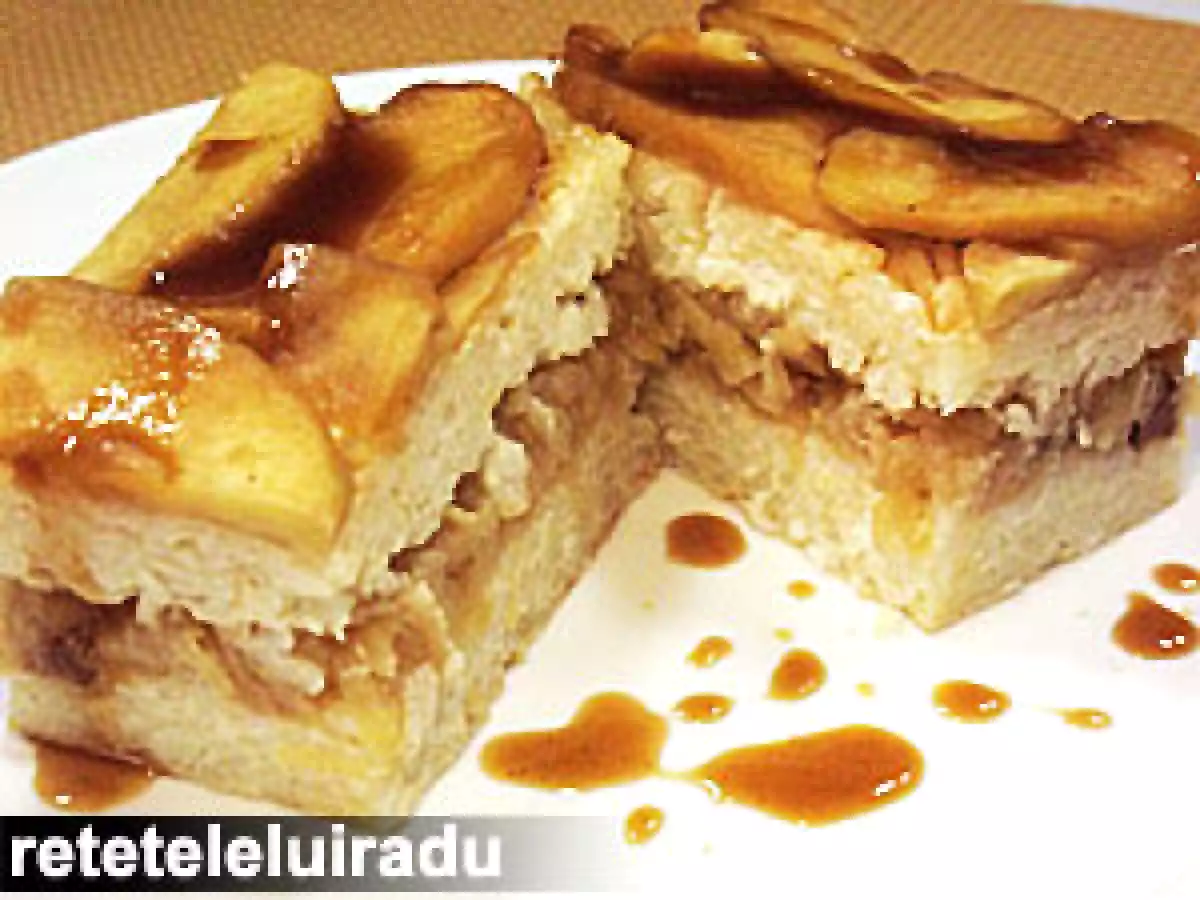 Budinca de orez cu mere