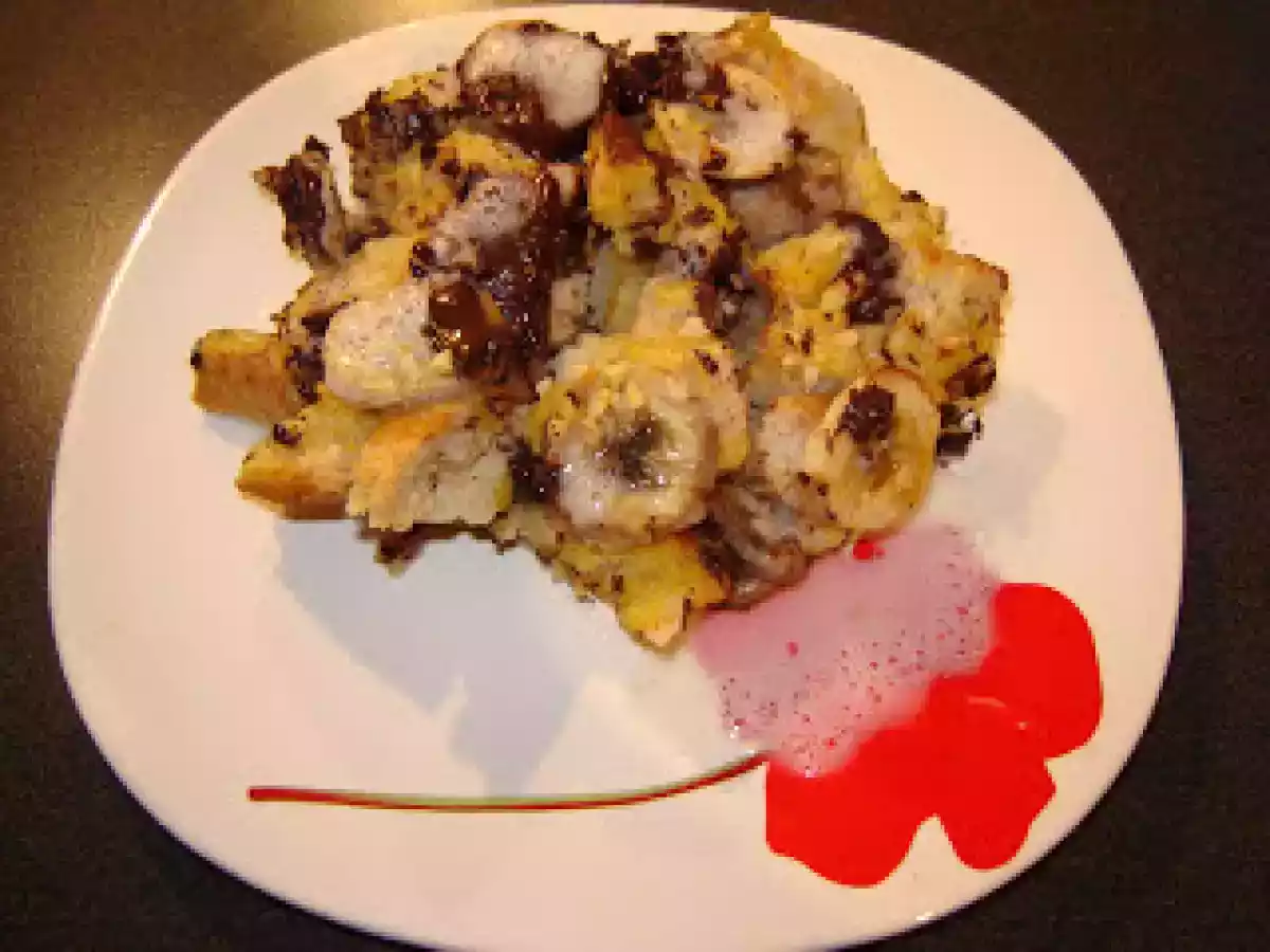 Budinca de paine cu ciocolata si banane - poza 4