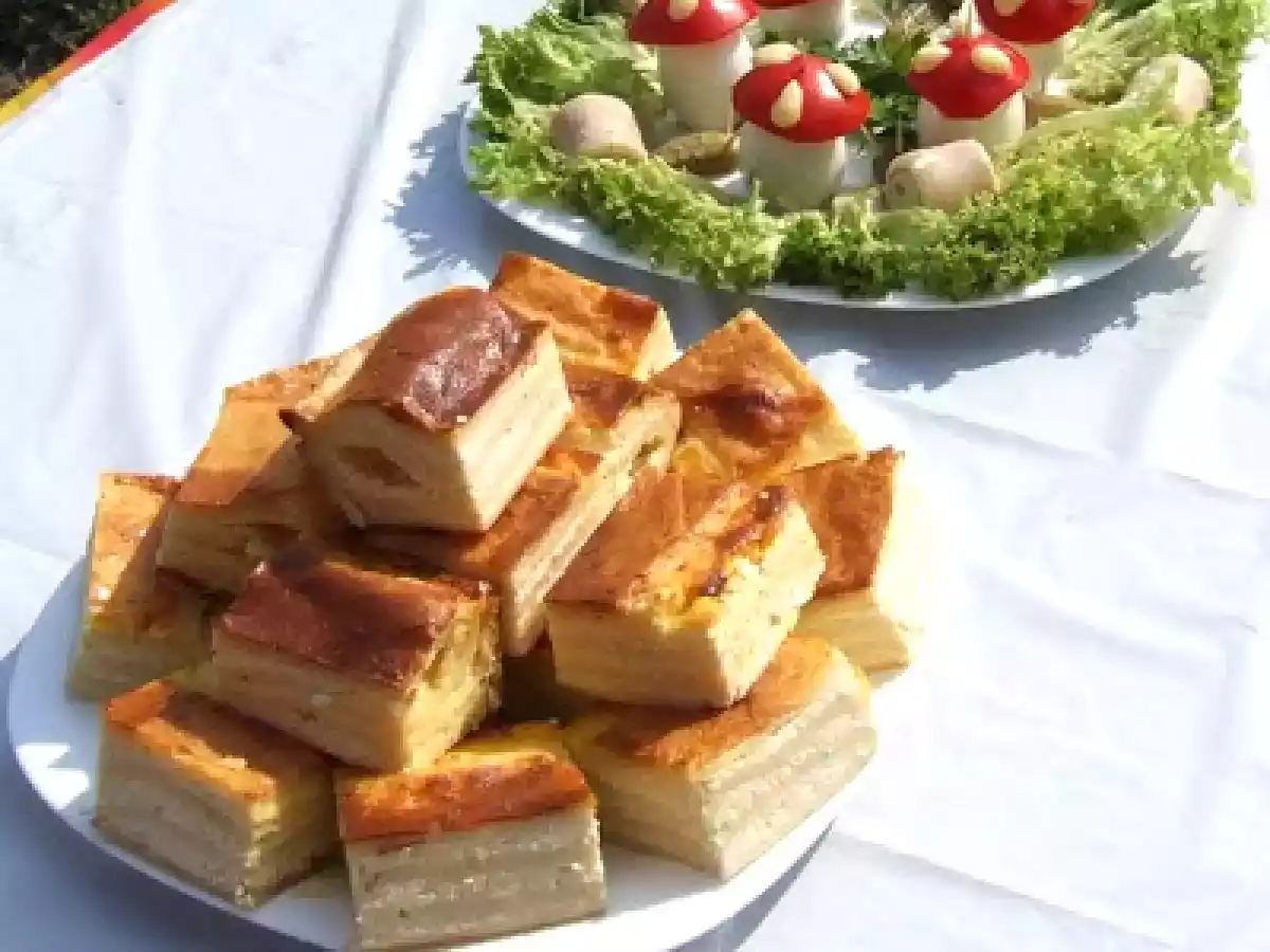 Burek cu branza sarata - poza 3