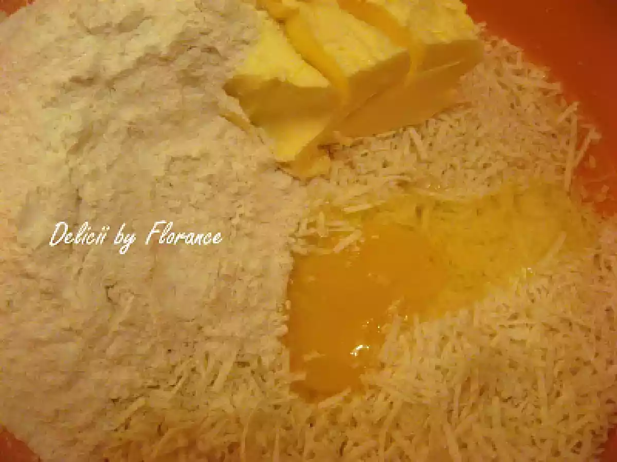 BUZUNARE cu telemea - poza 3