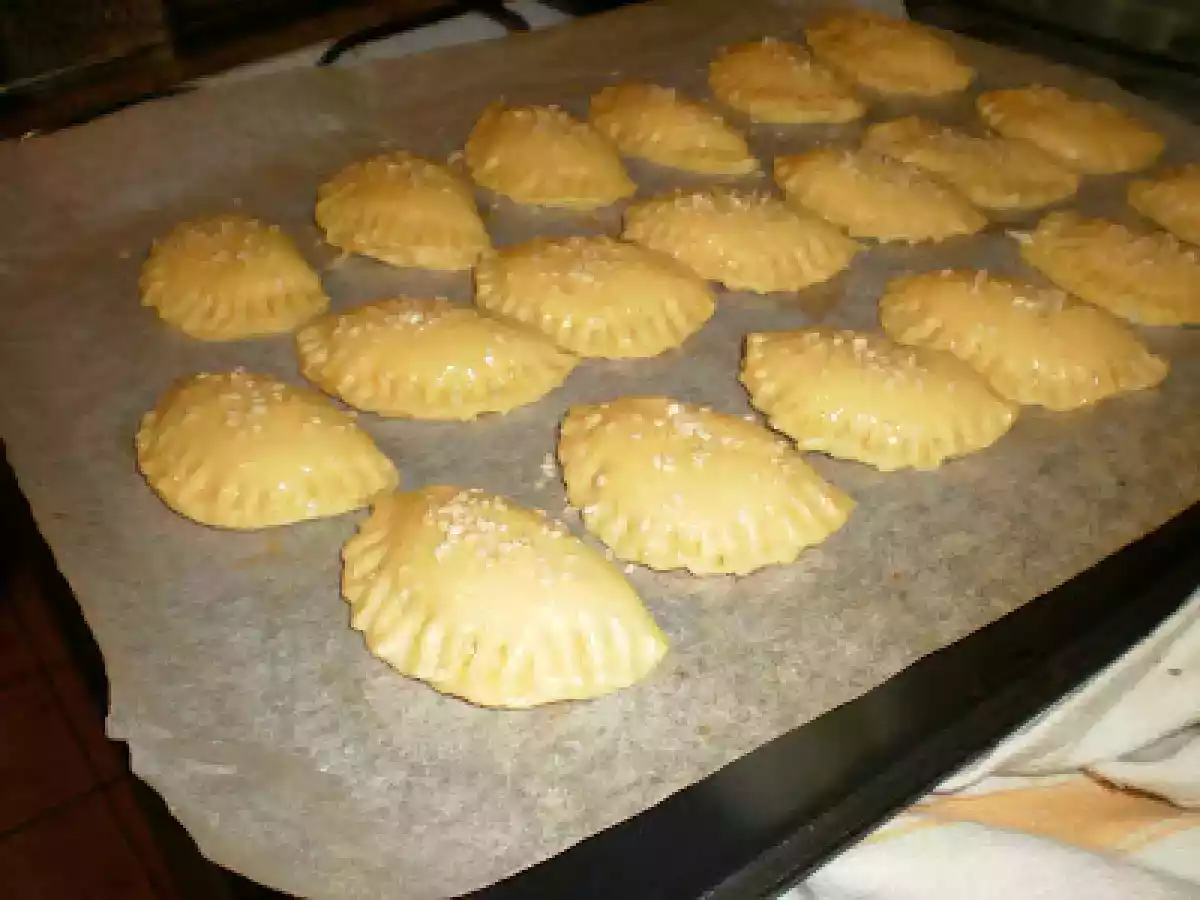 Buzunare cu telemea by Flor - poza 7