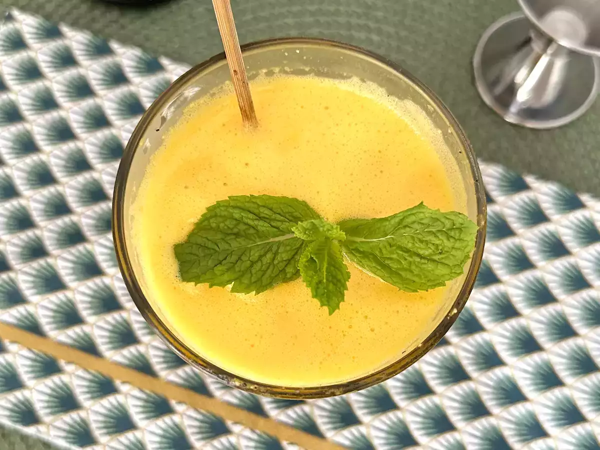 Caipirinha de maracujá batida: versiunea mai cremoasă și mai răcoritoare a clasicului brazilian - poza 2