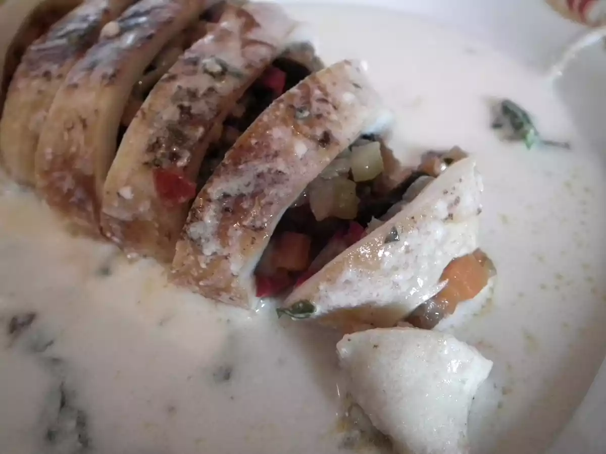 Calamar umplut cu legume si sos de lamaie! - poza 5