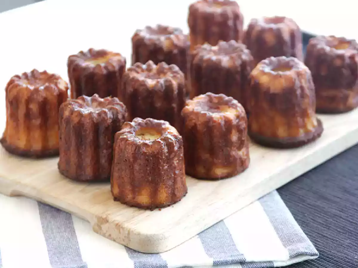 Canelés bordelais - Canelate Bordeleze - poza 3