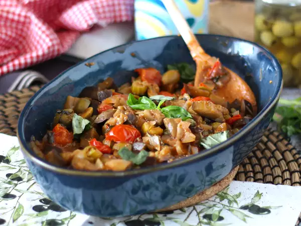 Rețetă Caponata siciliana - petitchef