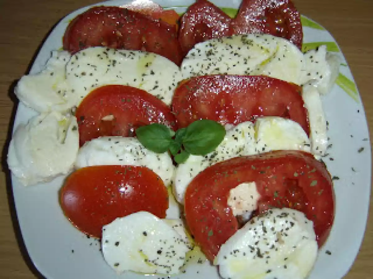 Caprese ( Mozzarella cu rosii )