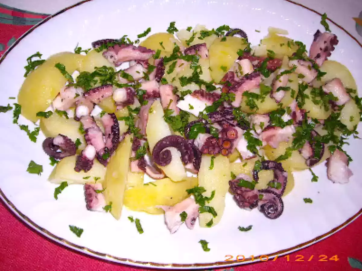 Caracatita cu cartofi/Polpo con patate