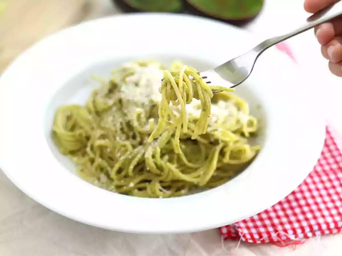 Carbonara cu avocado - poza 3