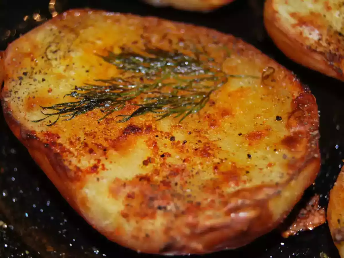 Carnati cu cartofi la cuptor