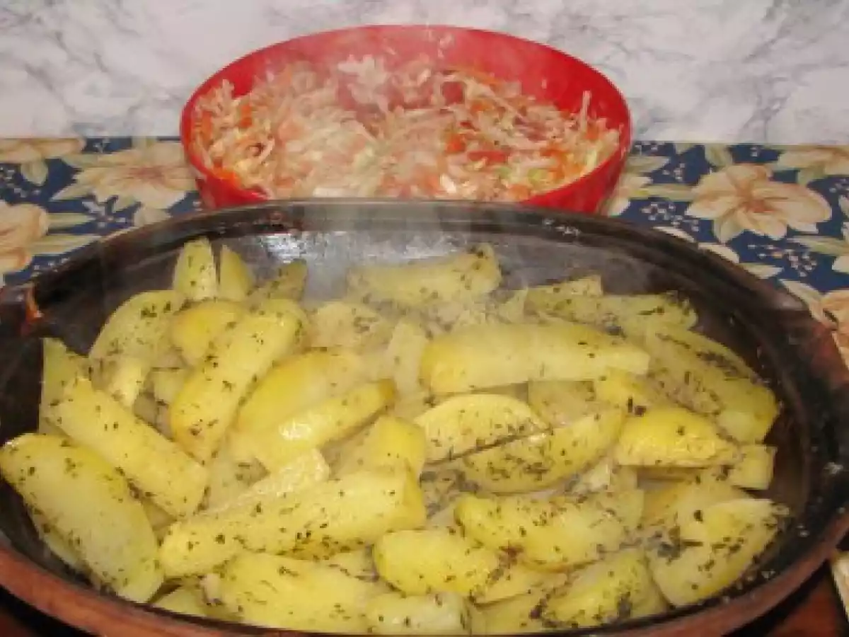 Carnati de Sibiu cu garnitura de cartofi in bere si cascaval ? - poza 7