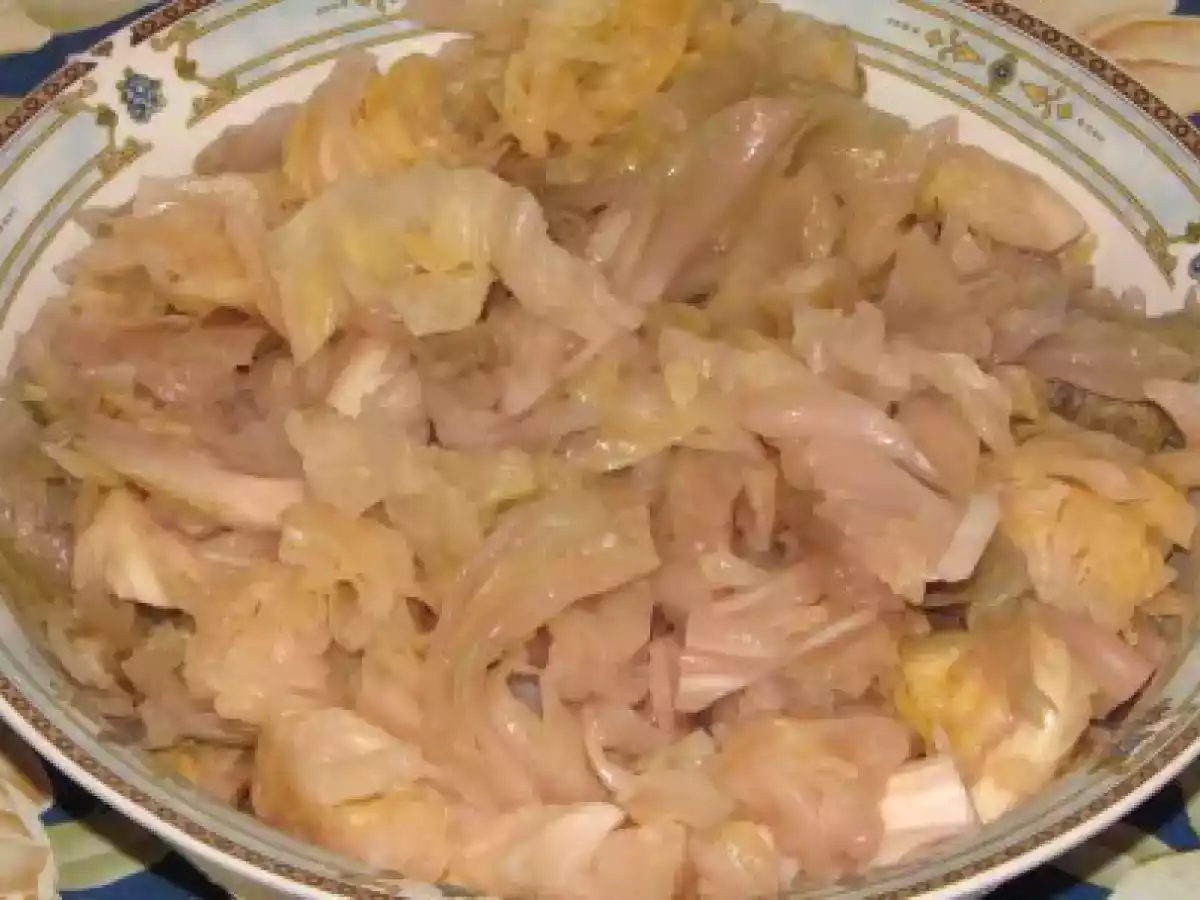 Carne de la garnita cu varza, orez, masline si ceapa - poza 9