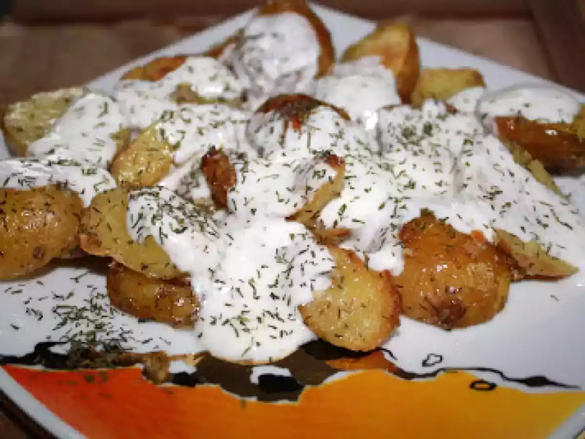 Cartofi copti, cu marar