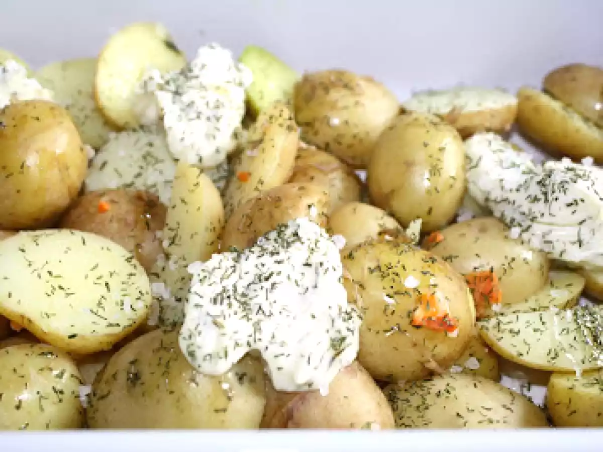 Cartofi copti, cu marar - poza 5