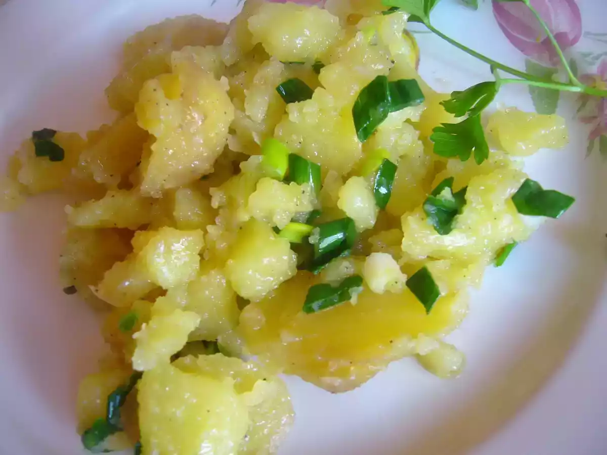 Cartofi cu ceapa verde - poza 2