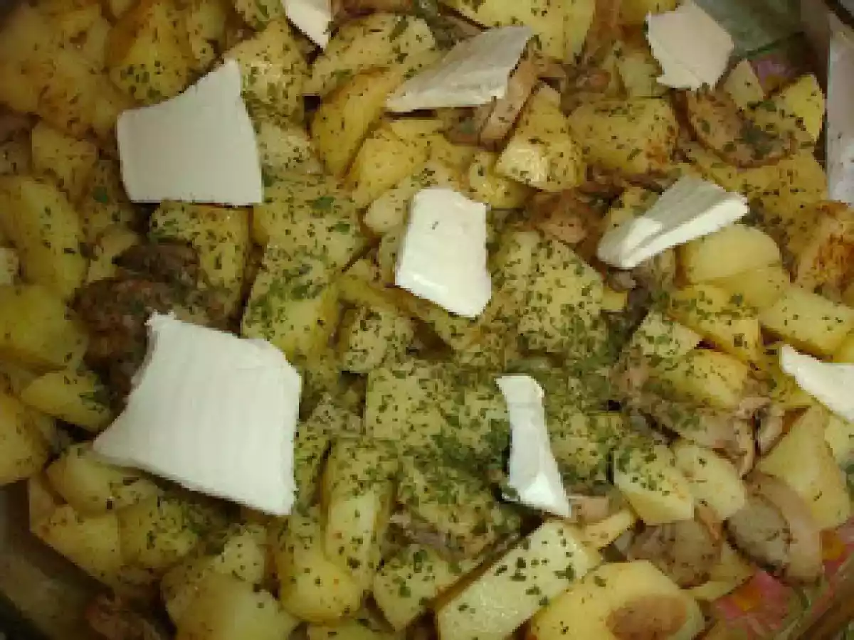 Cartofi cu Ciuperci si Smantana la Cuptor - poza 4