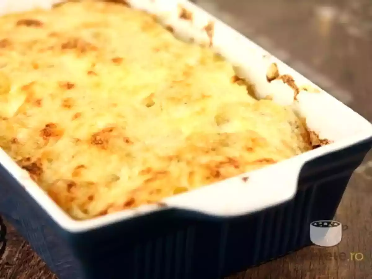 Cartofi gratinati