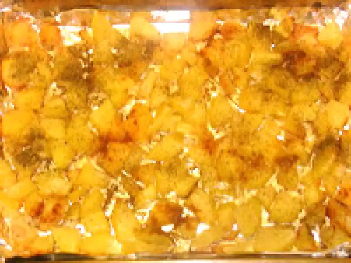 Cartofi la cuptor cu sos de nuci - poza 2