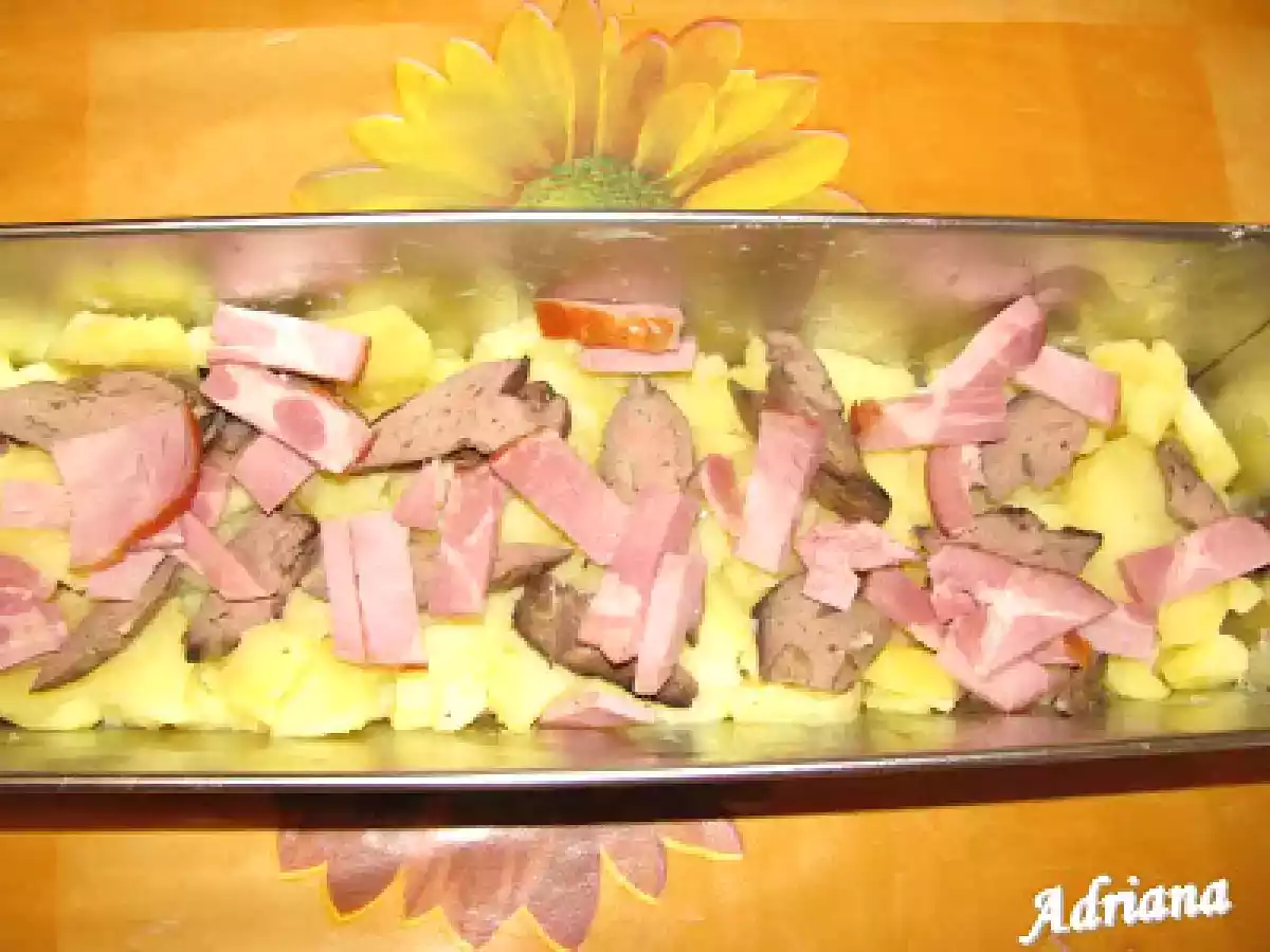 Cartofi la tava cu muschi si smantana - poza 2