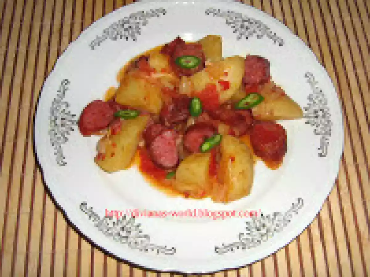 CARTOFI LA TIGAIE IN STIL SPANIOL - poza 10