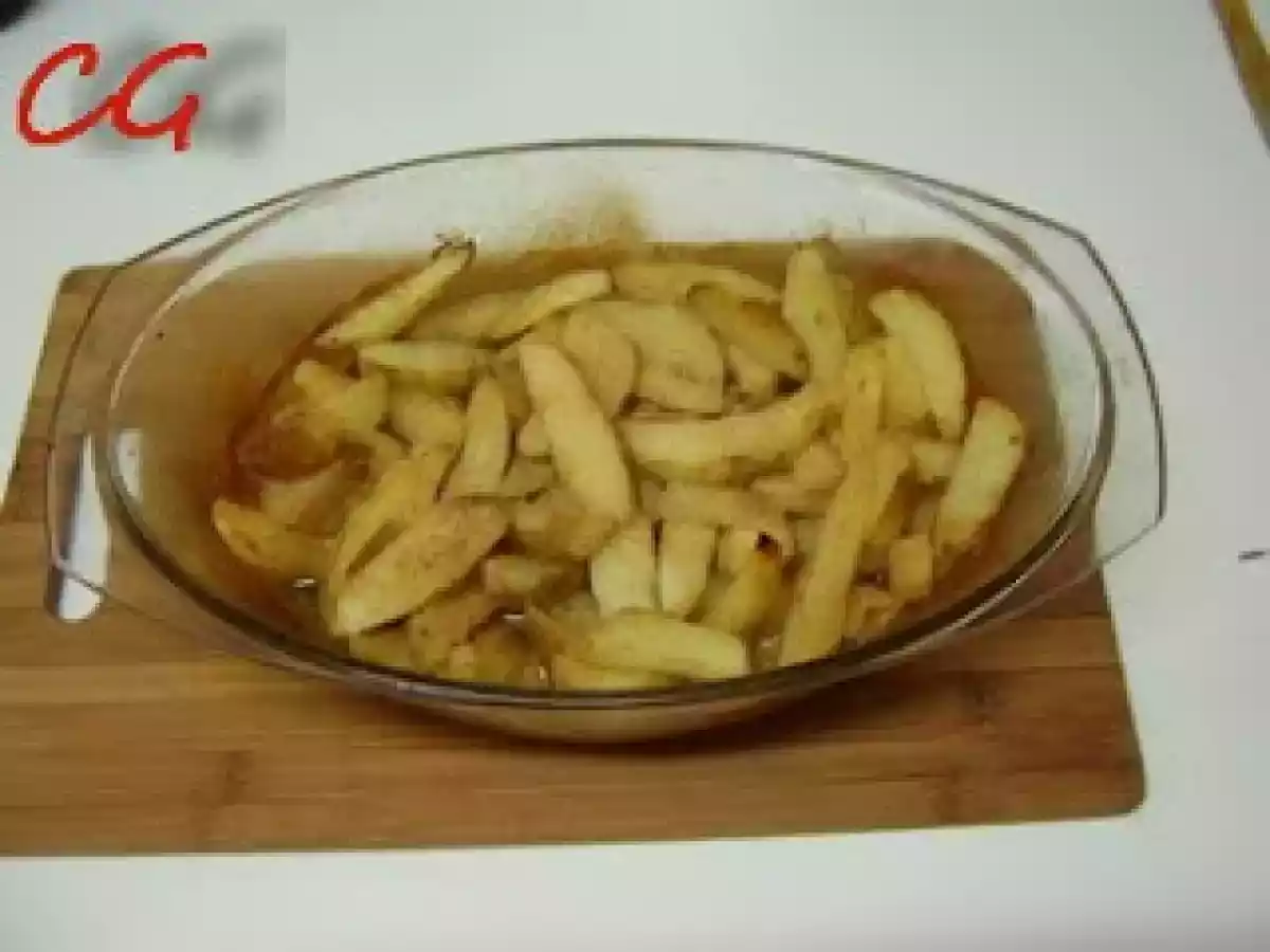 Cartofi noi la cuptor cu branza