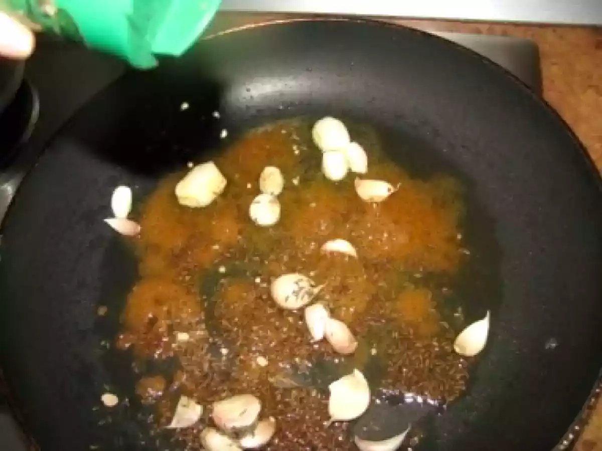 Cartofi prajiti cu usturoi - poza 3