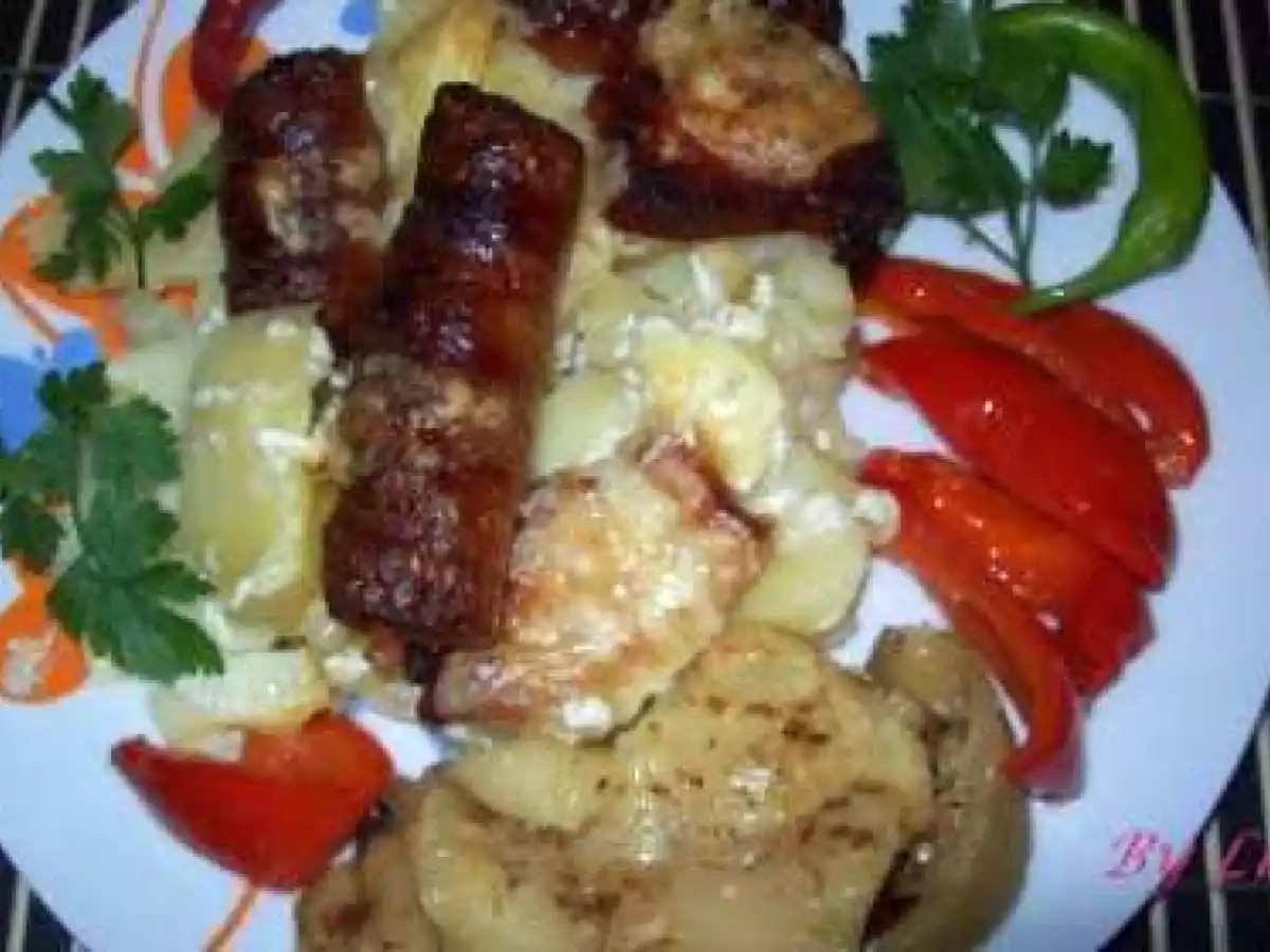 Cartofi taranesti cu afumatura si cascaval